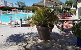 Ibis Budget Arles Palais Des Congres