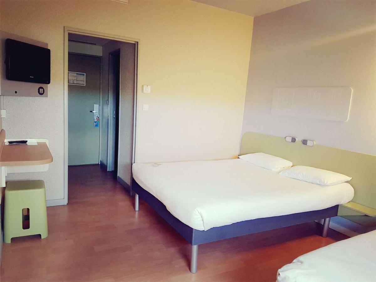 Ibis Budget Arles Palais Des Congres Esterno foto